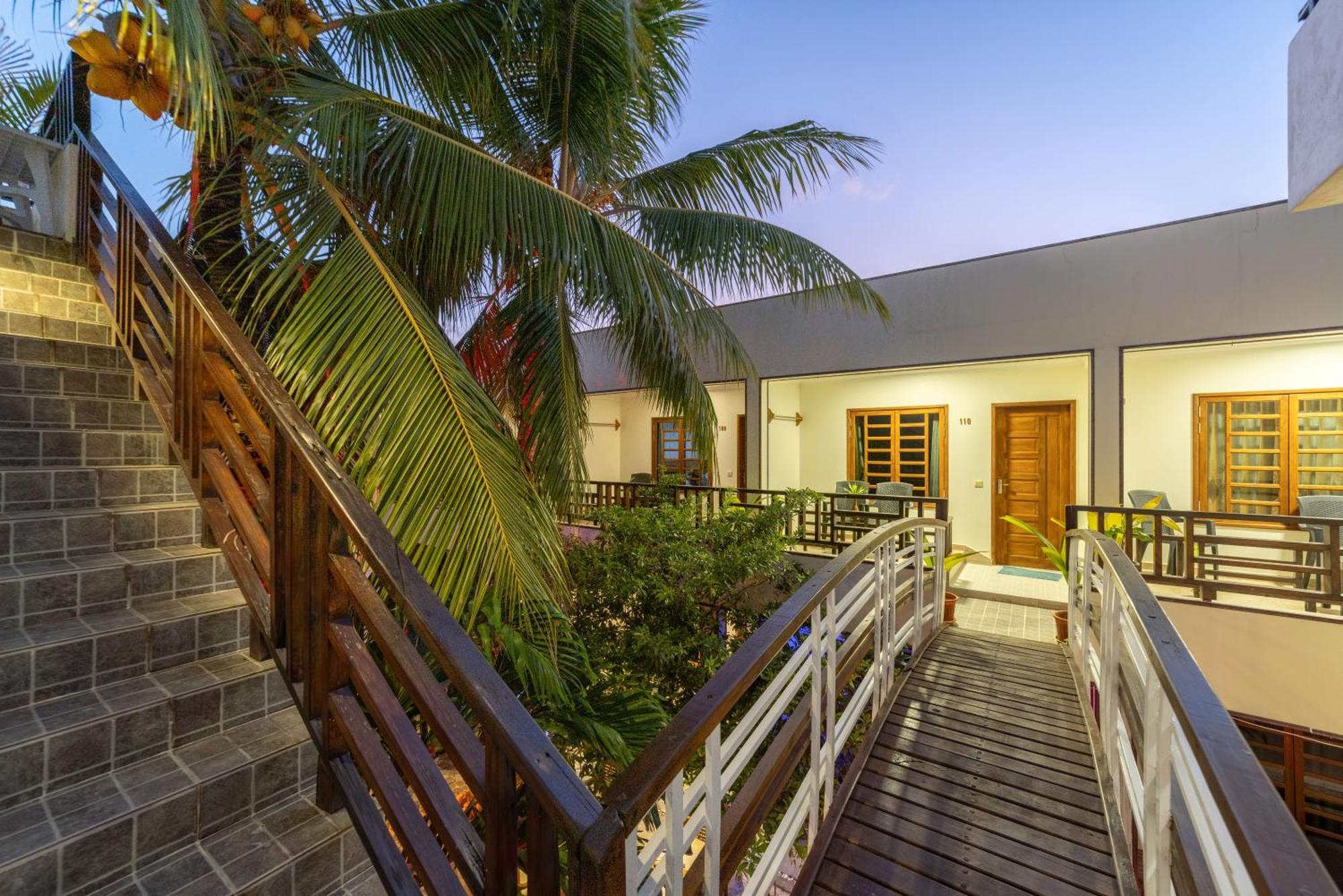 Kamadhoo Inn Exteriér fotografie